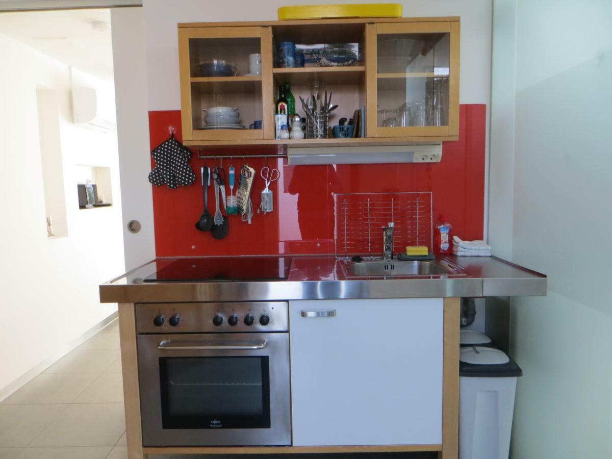 Gaestehaus Sommertal Mit Pool Im Garten, Eigener Parkplatz, 800M Zum Bodensee, 300M Zur Altstadt Мерсбург Екстер'єр фото