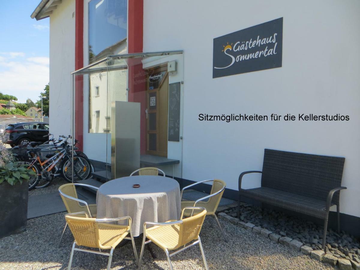 Gaestehaus Sommertal Mit Pool Im Garten, Eigener Parkplatz, 800M Zum Bodensee, 300M Zur Altstadt Мерсбург Екстер'єр фото